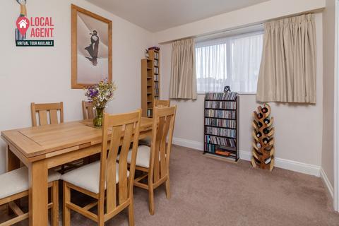 9 Oakways, London, SE9 2PB