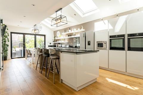 73 Vansittart Road, Windsor, SL4 5DB