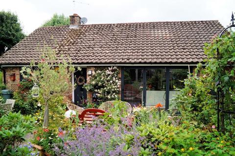 3 Cripps Lane, Steyning, BN44 3YD