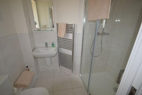 9 Lake Drive, Weldon, Corby, NN17 3FE
