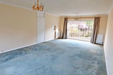 8 Delves Close, Ringmer, Lewes, BN8 5JW