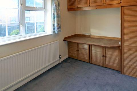8 Delves Close, Ringmer, Lewes, BN8 5JW