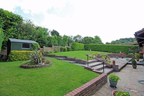 3 Jordan Close, South Croydon, CR2 0JW