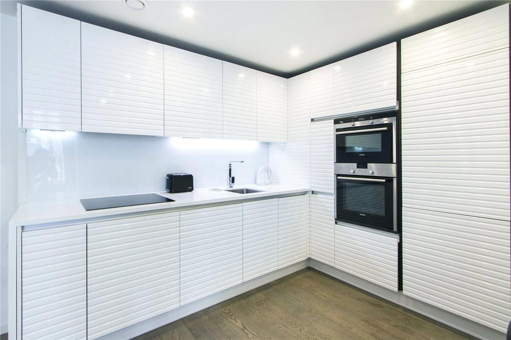 Apartment in London - View 5