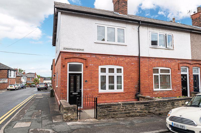 Dundonald Avenue, Stockton Heath 2 bed end of terrace house £275,000