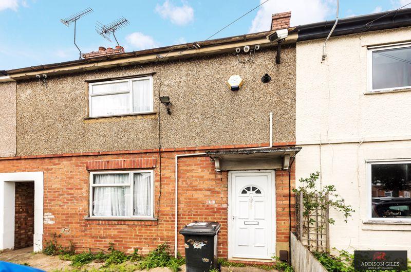 Northern Road, Slough, SL2 3 bed terraced house £345,000