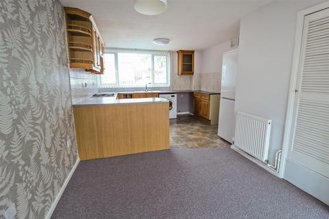 103 Five Acres, Harlow, CM18 6XB