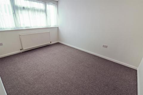 103 Five Acres, Harlow, CM18 6XB