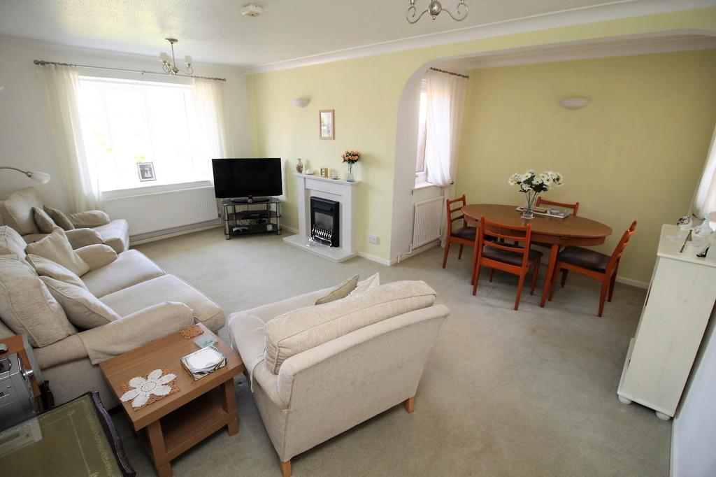 Whitehouse Road, Billingham 3 bed detached bungalow £230,000