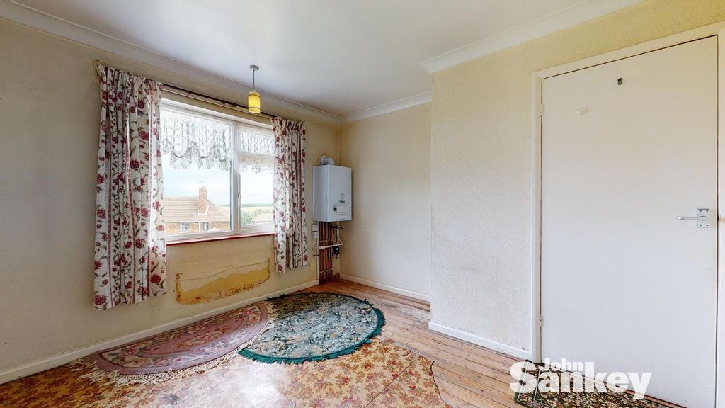 Bedroom 2 1.jpg