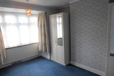 232 Bedfont Lane, Feltham, TW14 9NW