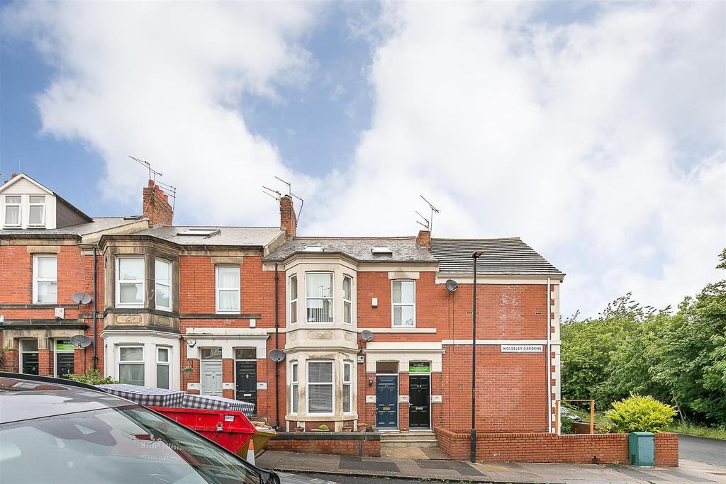 Wolseley Gardens, Jesmond Vale, Newcastle upon Tyne 2 bed flat £165,000