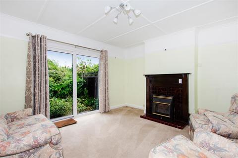 13 Faringdon Avenue, Bromley, BR2 8BP