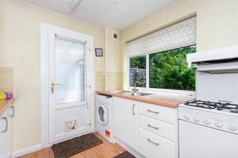 13 Faringdon Avenue, Bromley, BR2 8BP