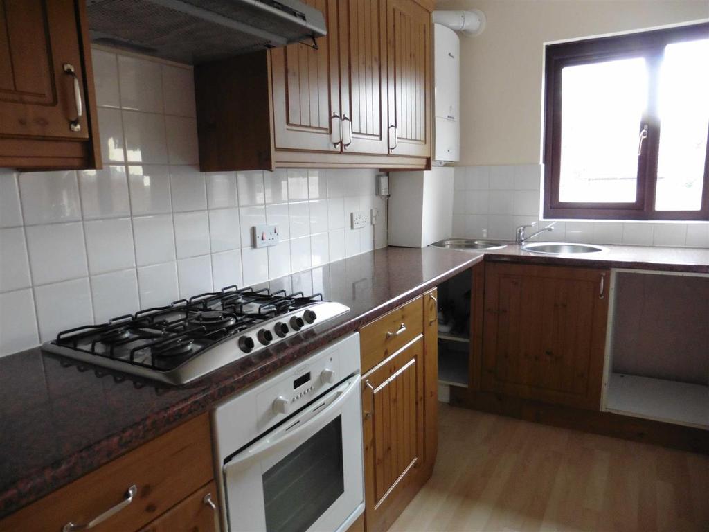 Deacons Green, Tavistock 1 bed terraced house £595 pcm (£137 pw)
