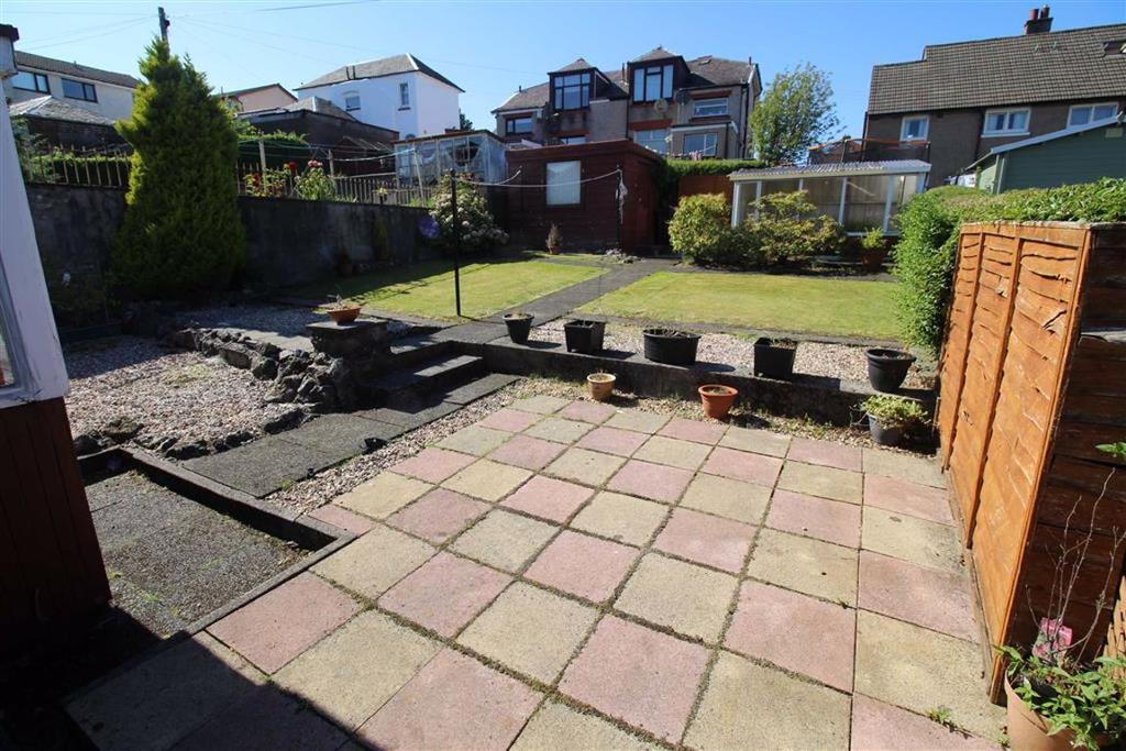 Hillend Drive, Greenock 2 bed detached bungalow £133,000