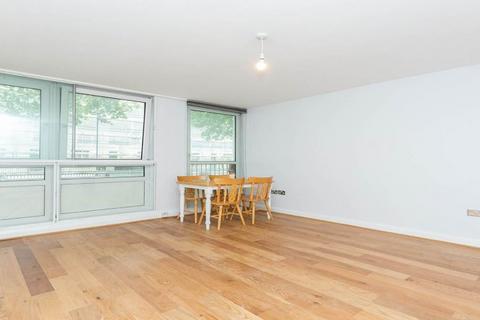 3 bedroom flat to rent, NW1