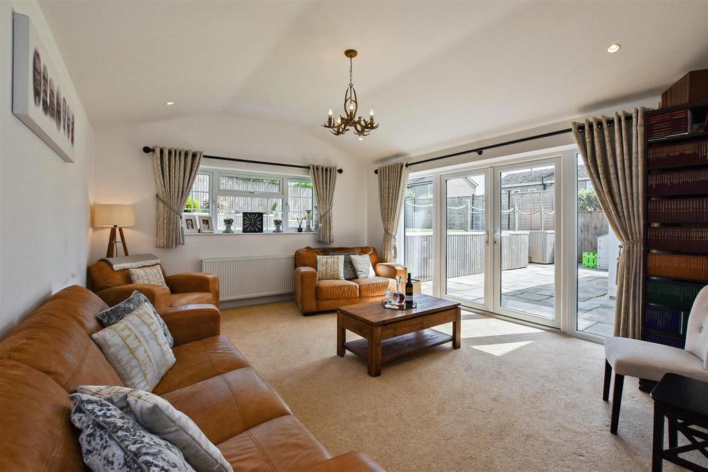 Sitting Room.JPG