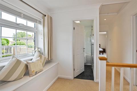 6 Bartles Hollow, Ketton, Stamford, PE9 3SF