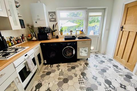 51 Hanworth Road, Warwick, CV34 5DY