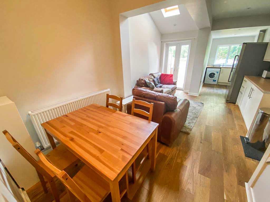 Collingwood Road, Chapel Fields, Coventry, CV5 6HW 3 bed terraced house