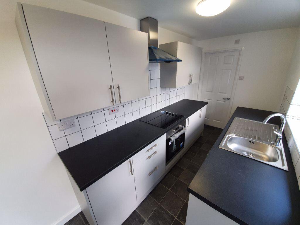 Coopers Lane, Smethwick 2 bed flat £625 pcm (£144 pw)