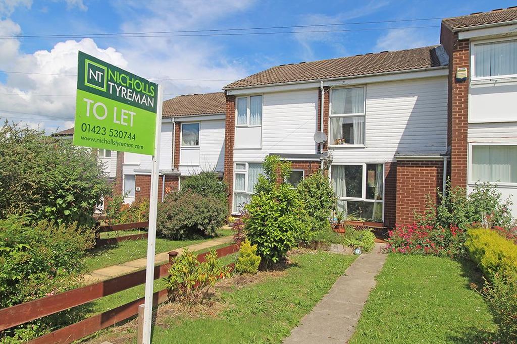 Chaucer Green, Harrogate 2 bed townhouse £795 pcm (£183 pw)