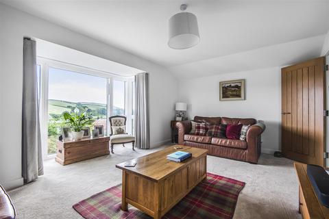 39 Baltic Way, Totnes, TQ9 5WY