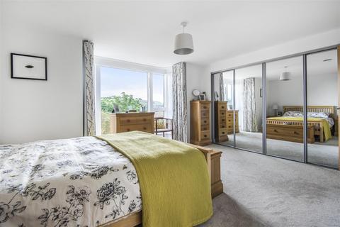 39 Baltic Way, Totnes, TQ9 5WY