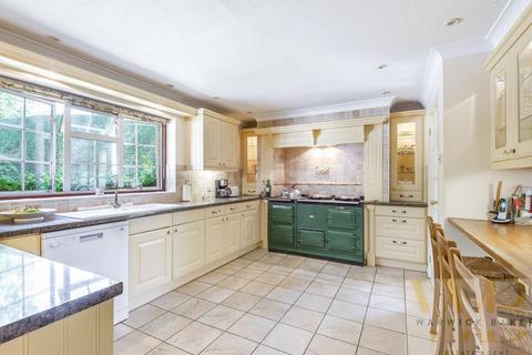 Hillocks Hillside Walk, Storrington, Pulborough, RH20 3HL