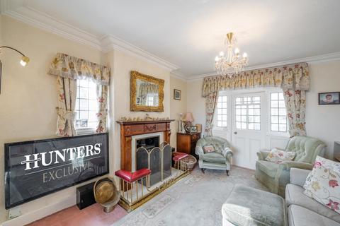 14 Catholic Lane, Sedgley, Dudley, DY3 3UG