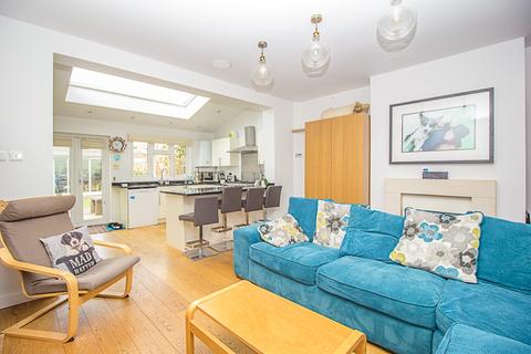 22 Grange Road, West Molesey, KT8 2PP