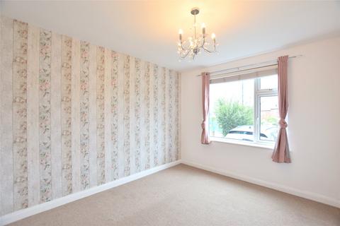 2 bedroom apartment to rent, Ovington Grove, Fenham, NE5