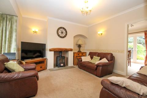 14 Carr Lane, Rawdon, Leeds, LS19 6PF
