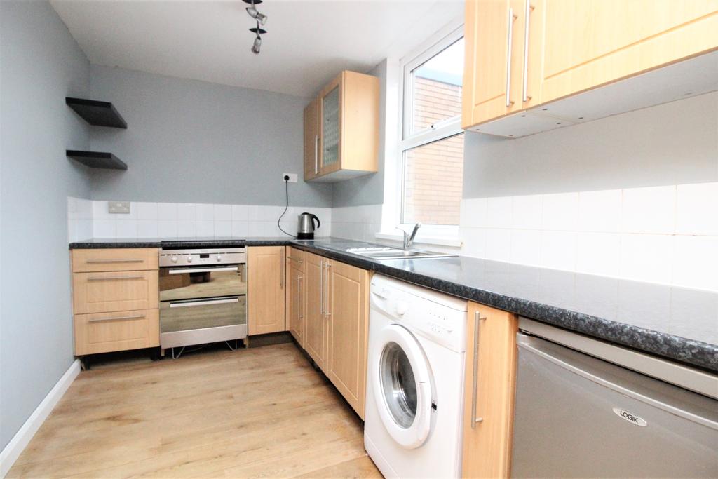 Colliers Walk, Nailsea, Bristol, North Somerset, BS48 2 bed apartment ...