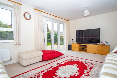 28 Chessel Drive, Patchway, Bristol, BS34 5BH