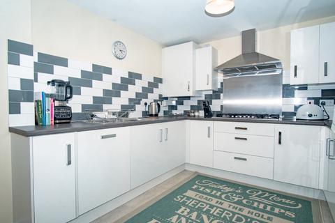 28 Chessel Drive, Patchway, Bristol, BS34 5BH