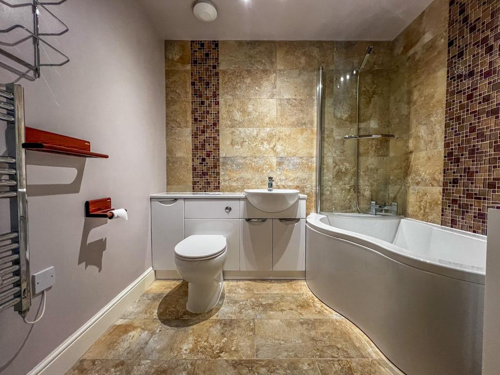 Main Bathroom