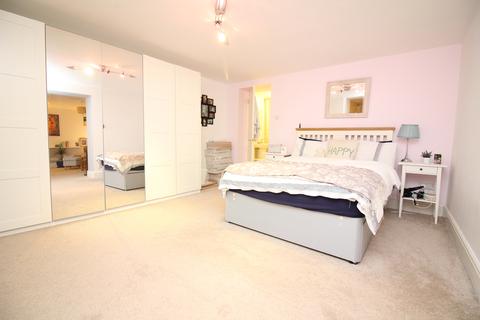 Flat 4, Fairlawns, 2 Battery Road, Portishead, Bristol, BS20 7HP