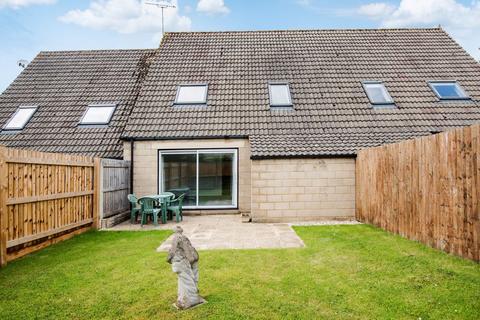 10 Arnolds Way, Cirencester, GL7 1TA