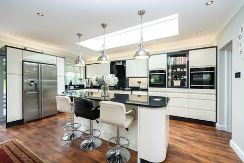 9 Achilles Close, Hemel Hempstead, HP2 5QA