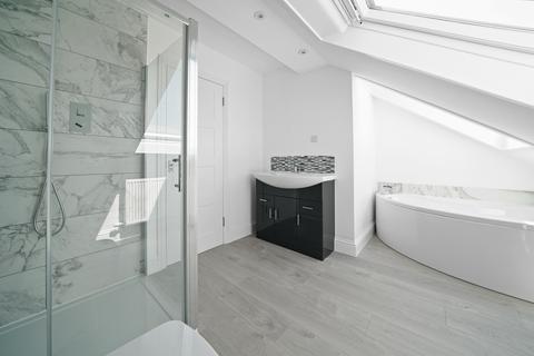 36 Bishops Road, London, W7 2NY