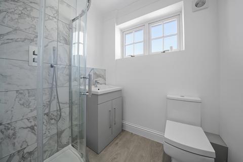 36 Bishops Road, London, W7 2NY