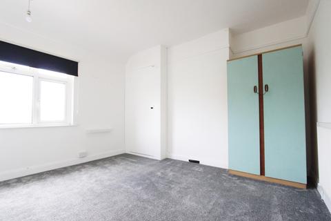 165 Downs Road, Walmer, Deal, CT14 7TF