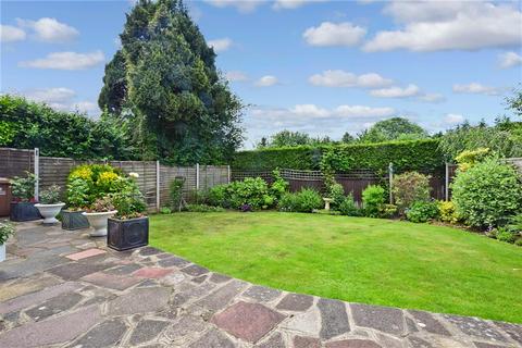 48 Green Curve, Banstead, SM7 1NY