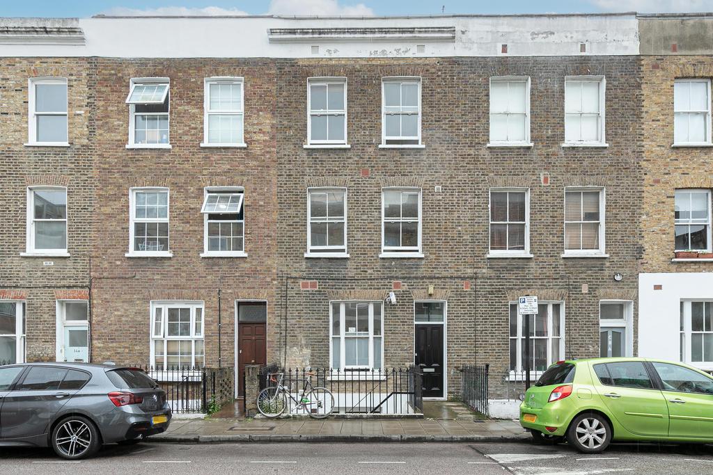 Allen Road, London, N16 6 bed terraced house £1,250,000