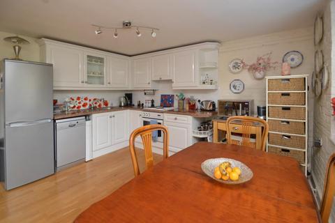 25 Swallowfield Park, Swallowfield, Reading, RG7 1TG