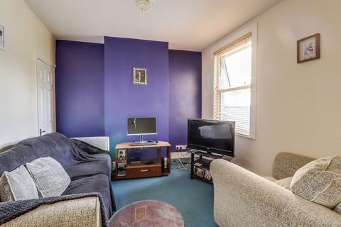 17 Hone Street, Rochester, ME2 3AF