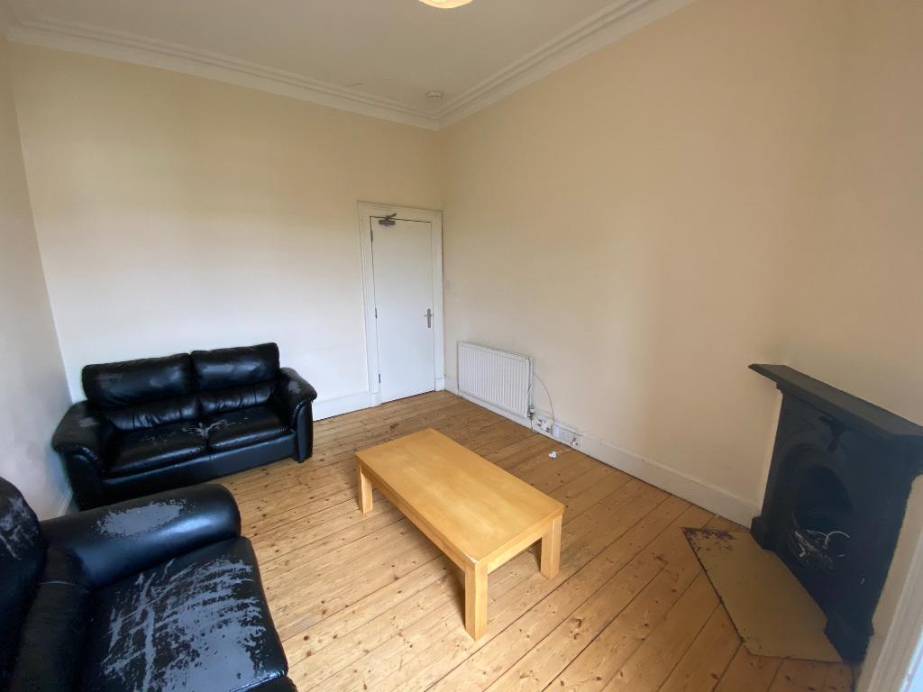 Dalry Road, Dalry, Edinburgh, EH11 4 bed flat to rent £2,320 pcm (£