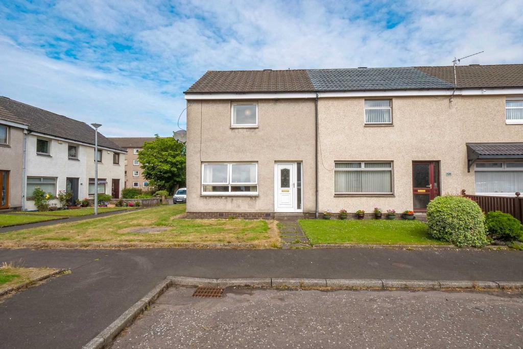 Craigielea Road, Renfrew 2 bed end of terrace house £100,000